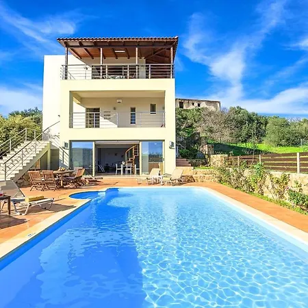 Secret Escape Heated Pool And Jacuzzi
